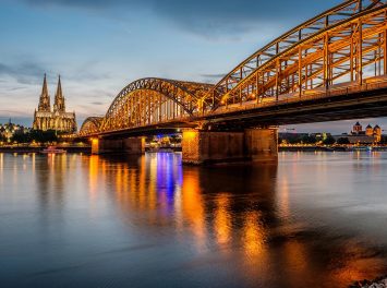 Hohenzollernbrücke, Köln